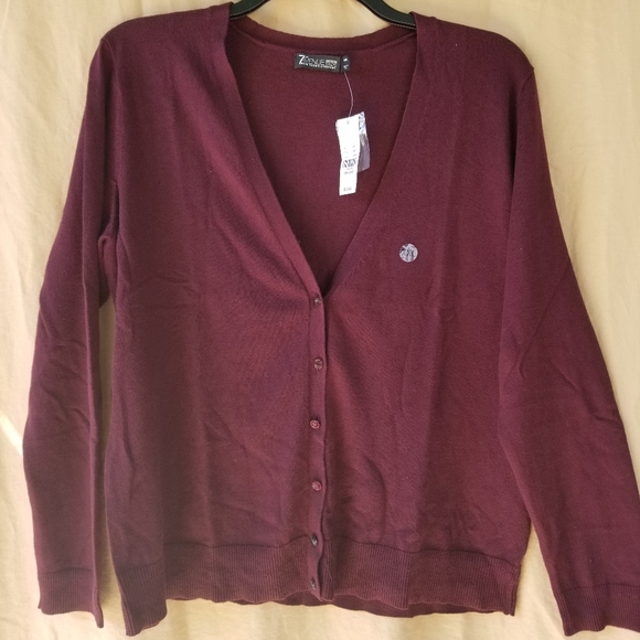 Jewel Button Cardigan (Burgundy) - Picture 8 of 9